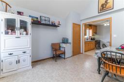 449 Jefferson Avenue, Winnipeg, MB R2V0N5 Photo 30