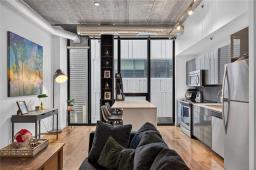 301 311 Hargrave Street, Winnipeg, MB R3B0V8 Photo 13