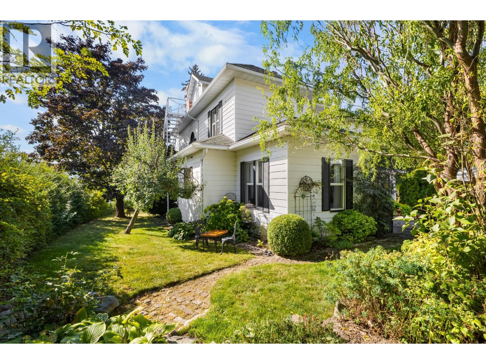 330 Northwest Boulevard, Creston British Columbia