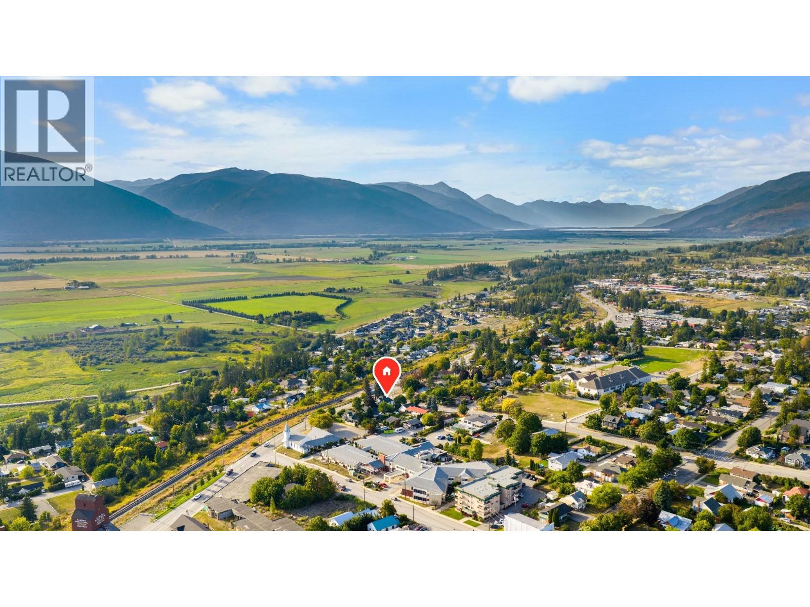 330 Northwest Boulevard - 26
