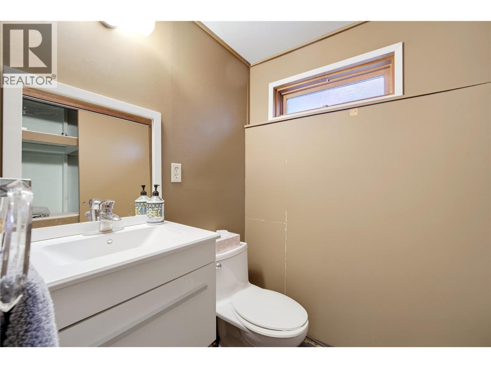 9020 Hummingbird Drive - 30