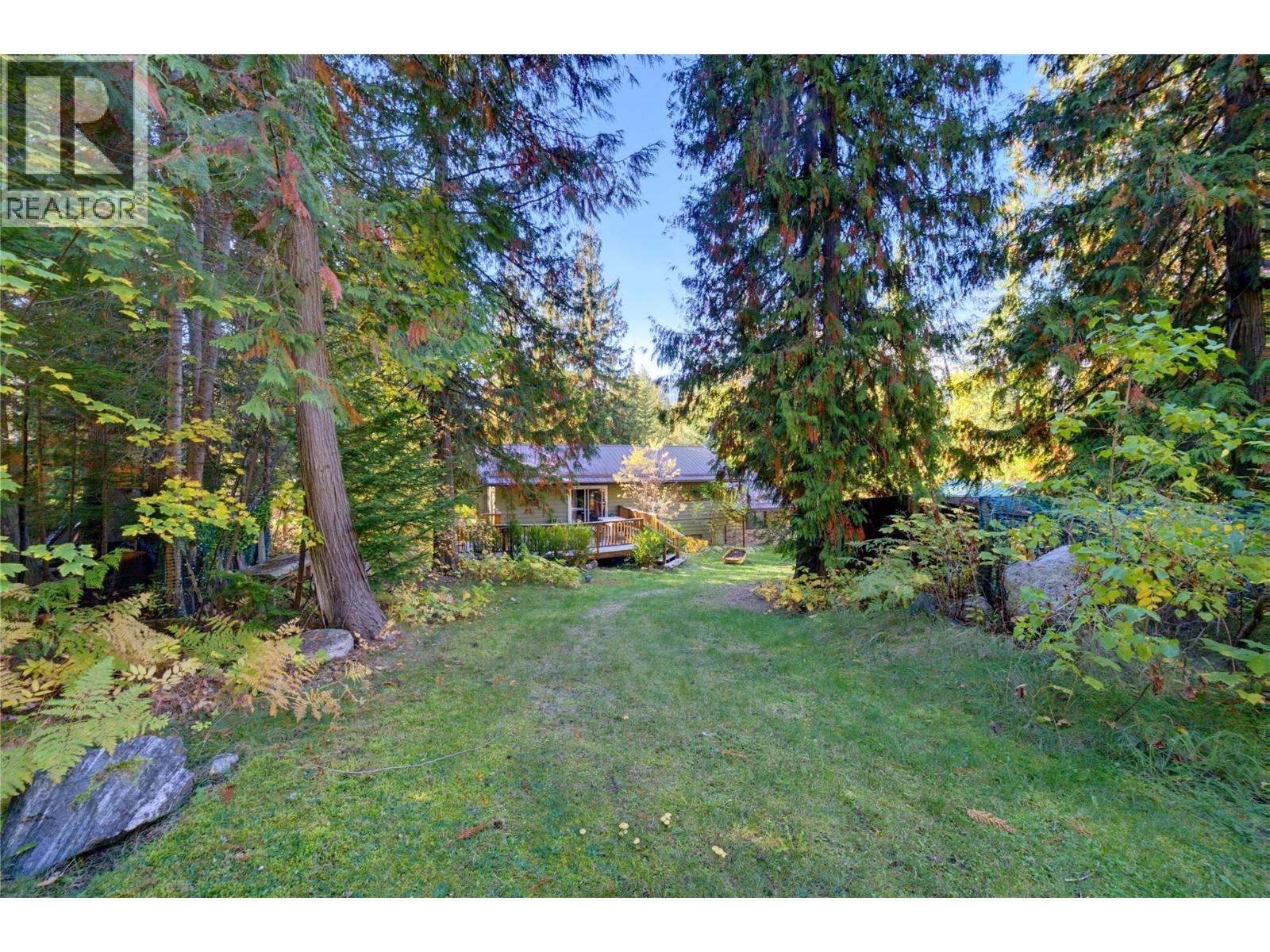 9020 Hummingbird Drive - 49