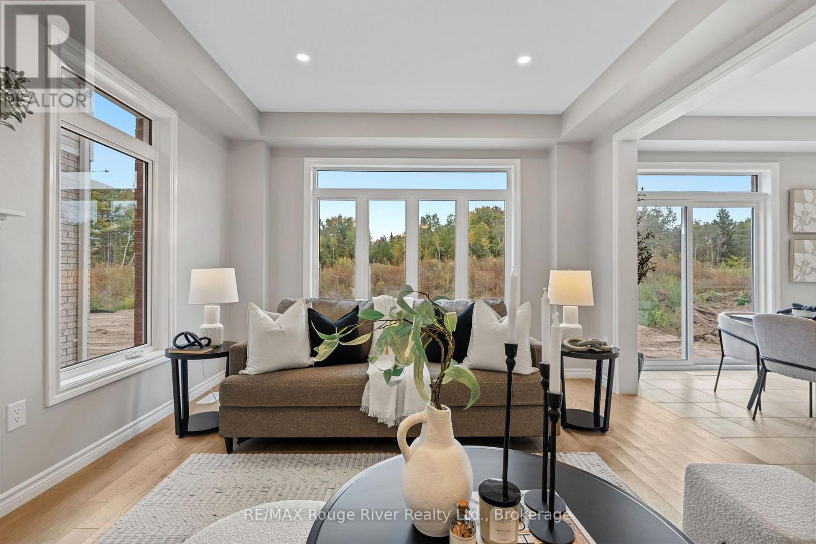 270 Lyle Drive, Clarington, ON photo 5