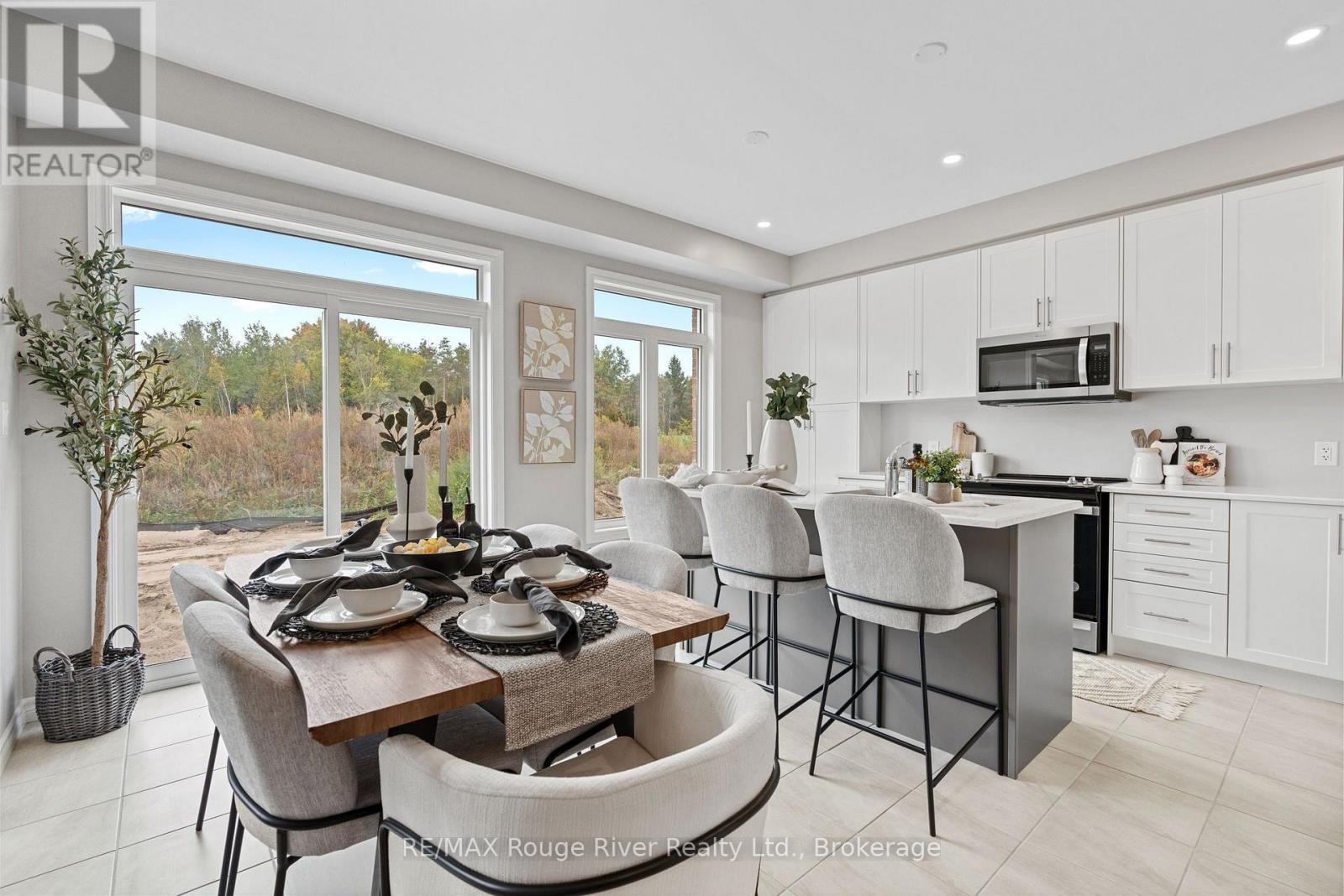 270 Lyle Drive, Clarington, ON photo 8