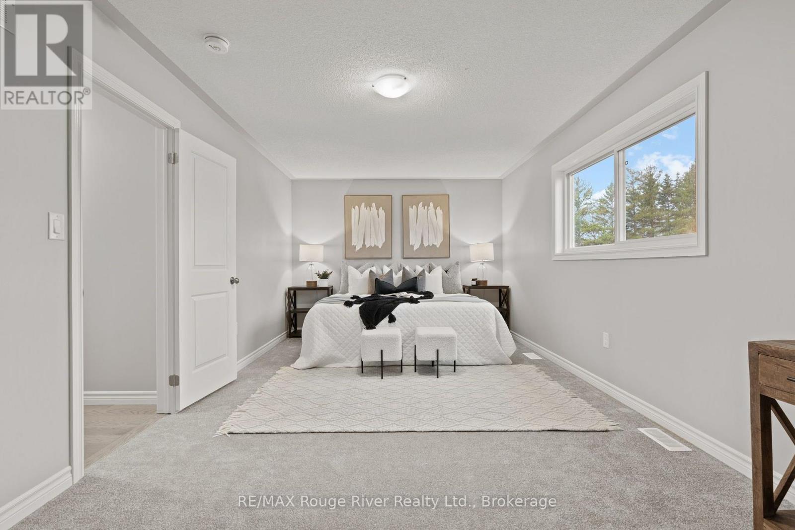 286 LYLE DRIVE - 21
