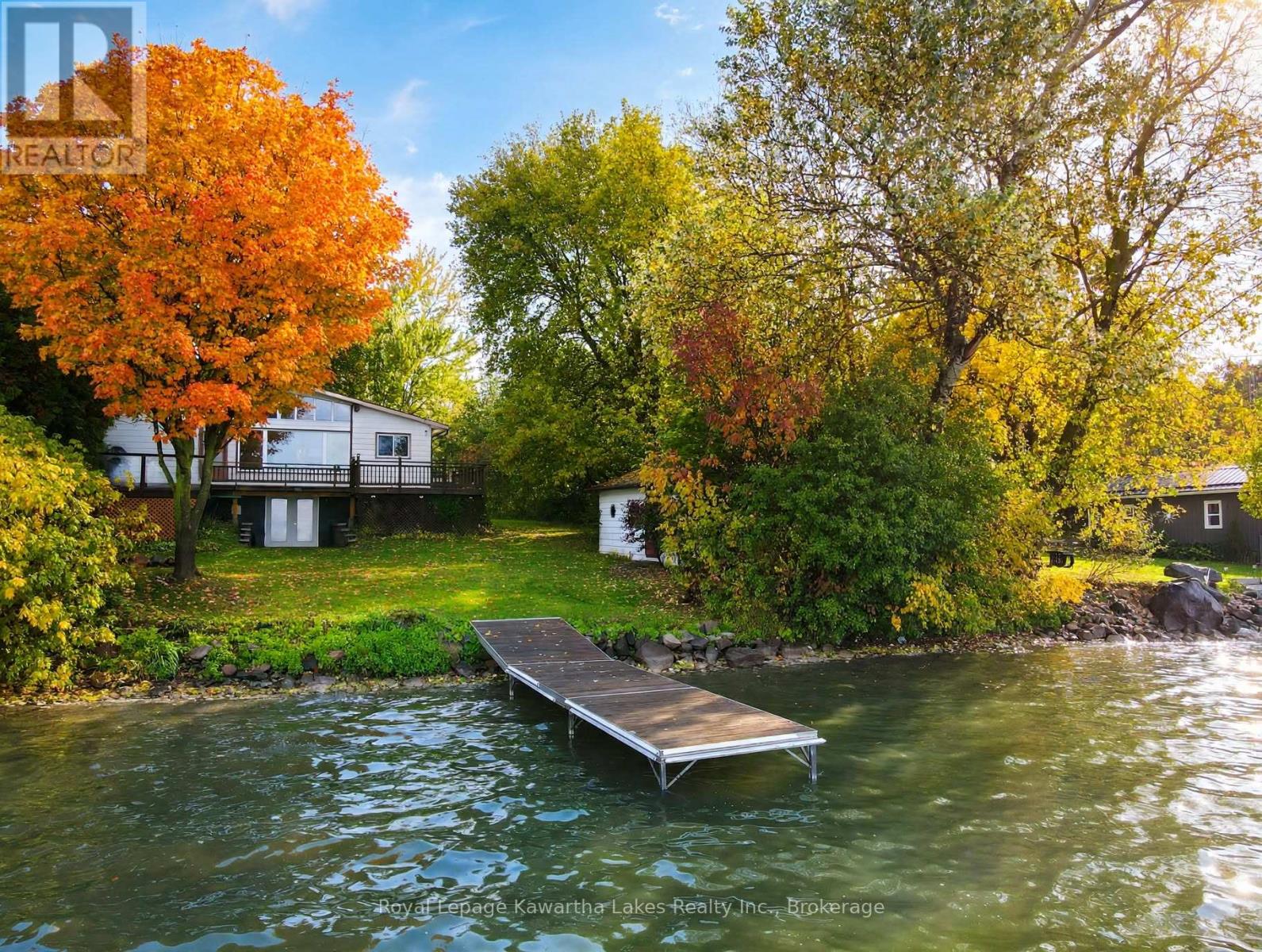 18 LAKEVIEW BOULEVARD - 5
