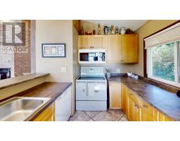 18 Lakeview Boulevard, Kawartha Lakes, ON K0M2C0 Photo 9