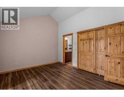 202, 75 Dyrgas Gate, Canmore, AB T1W0A6 Photo 27