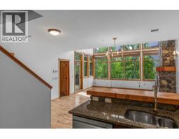 202, 75 Dyrgas Gate, Canmore, AB T1W0A6 Photo 25
