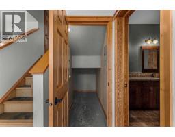 202, 75 Dyrgas Gate, Canmore, AB T1W0A6 Photo 41