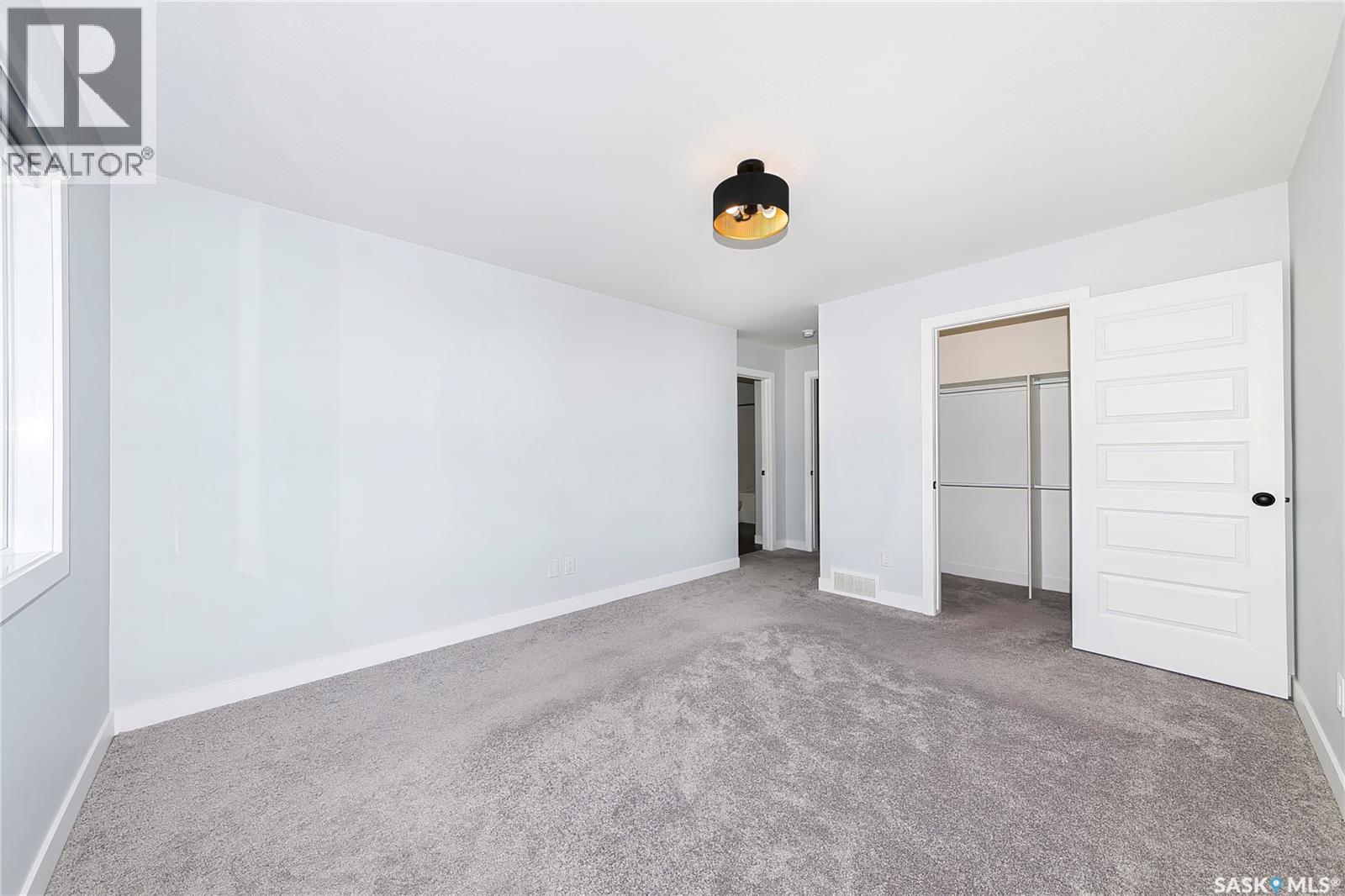 528 Myles Heidt MANOR, Saskatoon — photo 21
