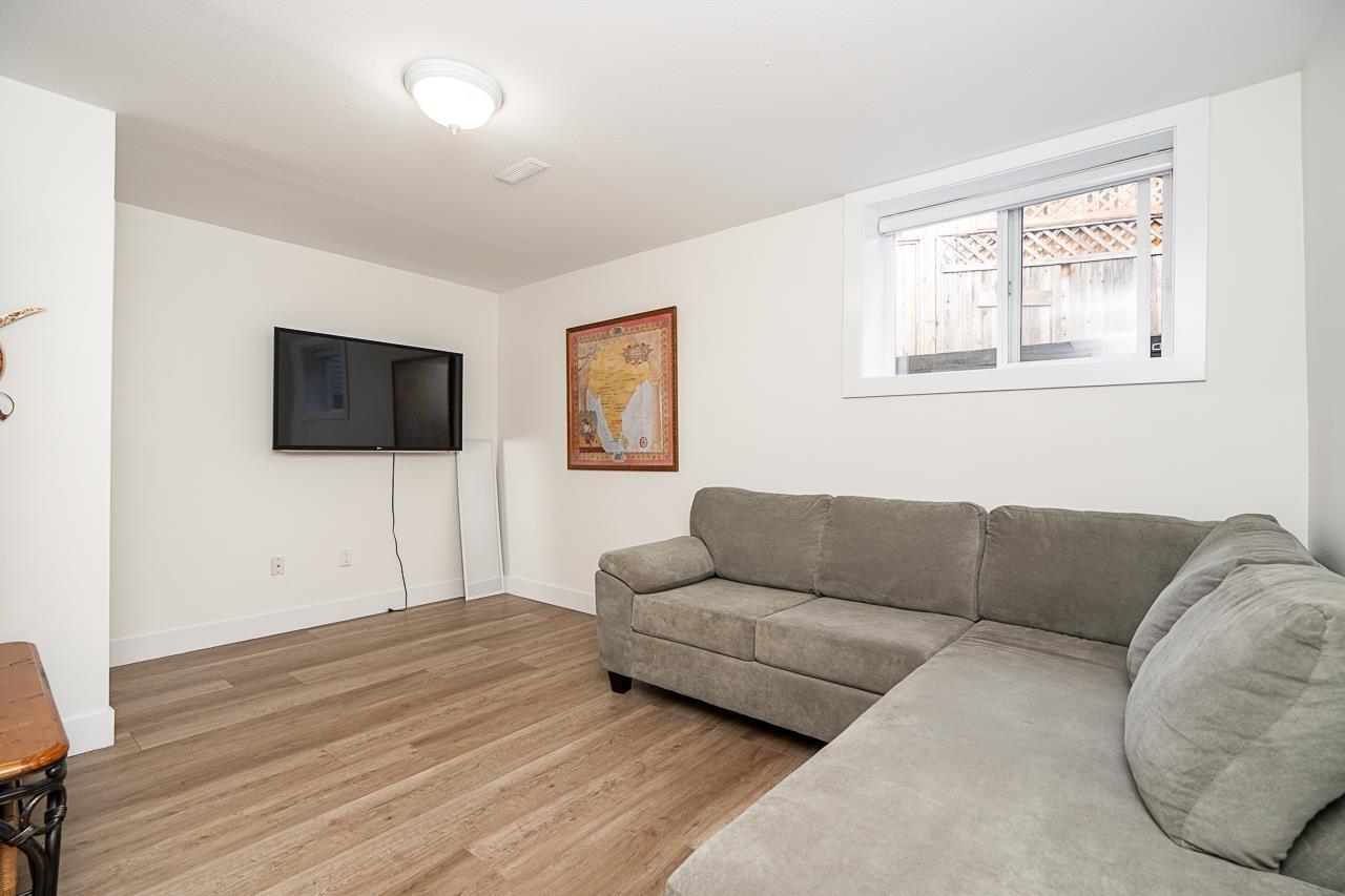 Photo of 14569 75A AVENUE 23
