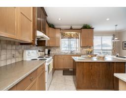 14569 75a Avenue, Surrey, BC V3S8T9 Photo 9