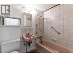 110 1975 Pendrell Street, Vancouver, BC V6G1T6 Photo 29