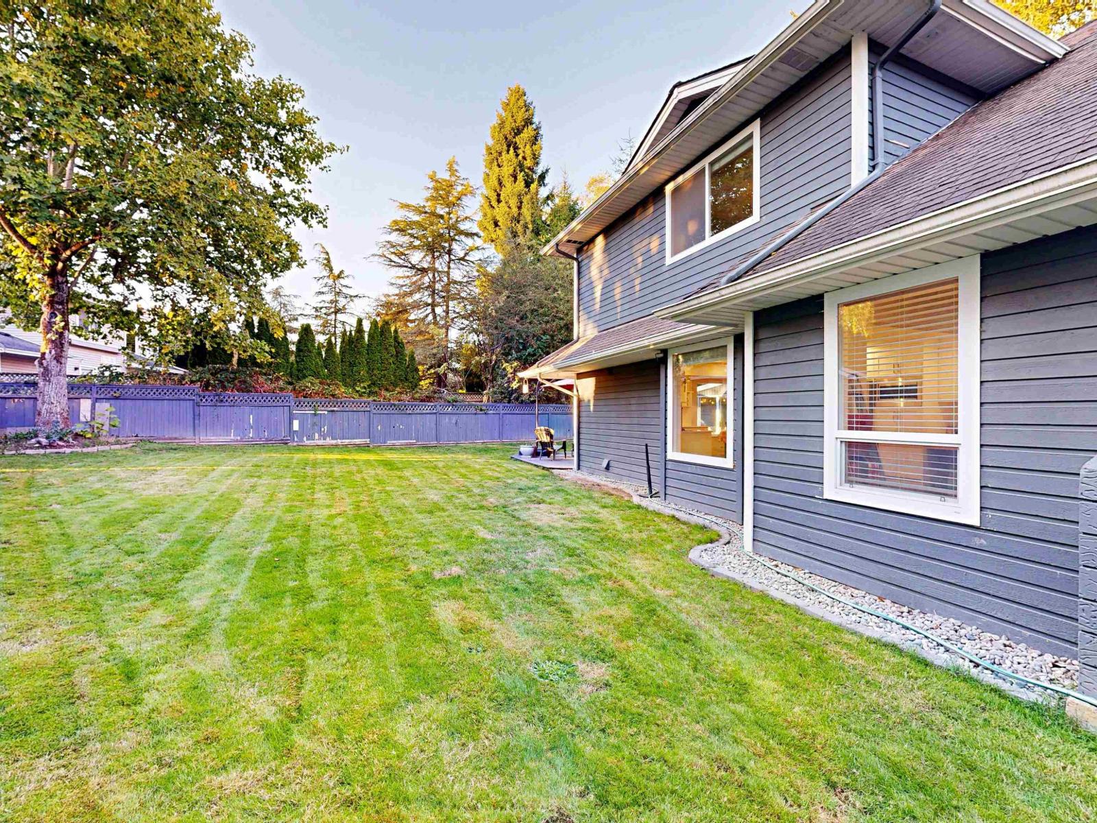 Photo of 1114 161A STREET 33