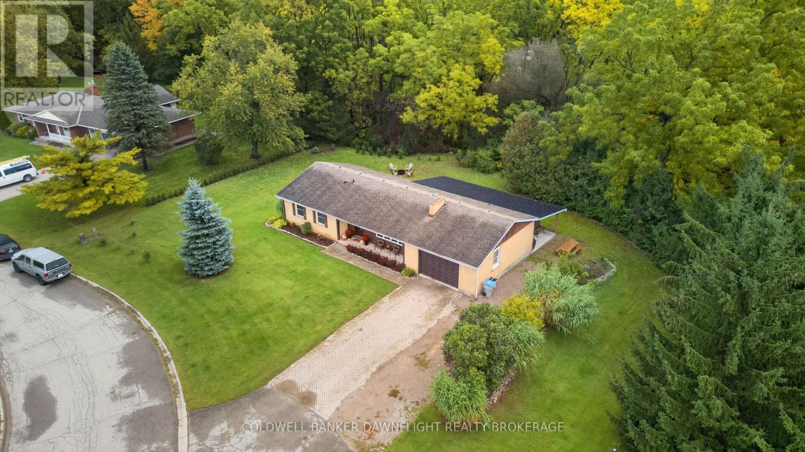 368 STATION STREET - 33