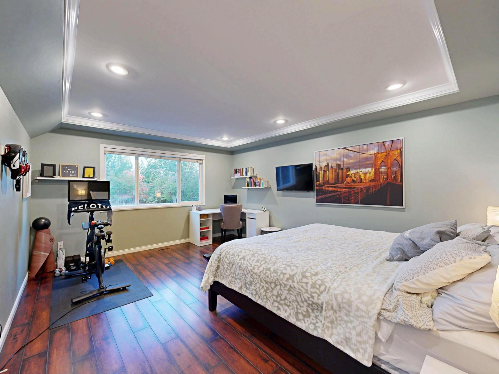Photo of 1114 161A STREET 18