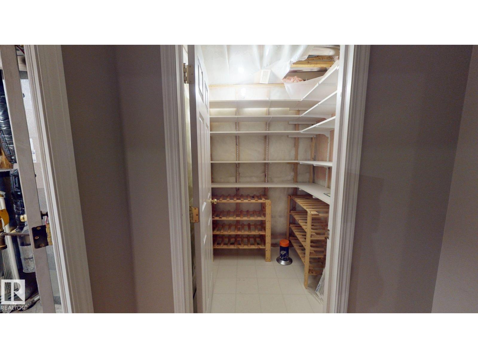 #8 11 Hunchak Way, photo 30