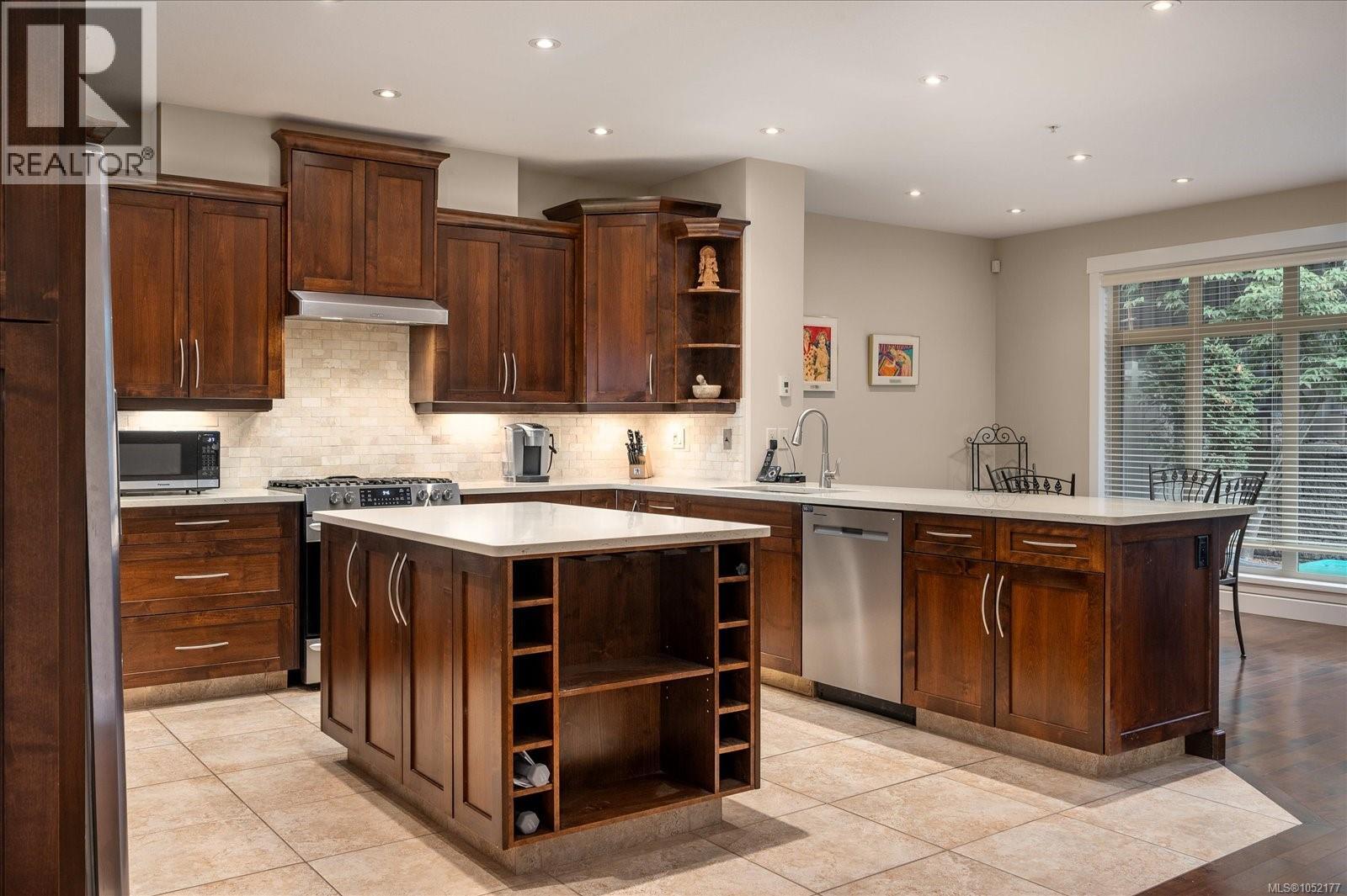 3026 Waterstone Way, Nanaimo - Image 1