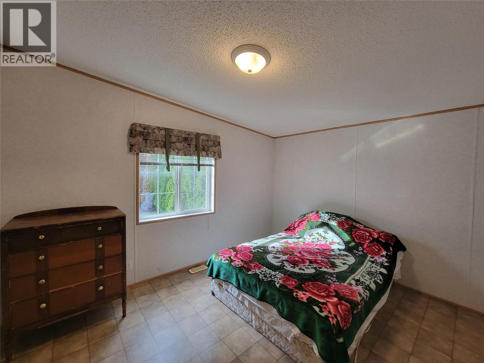 #13 1518 Highway 3A - 24