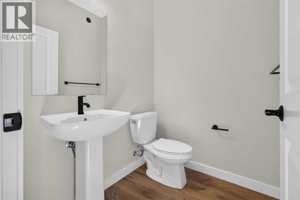 77 Royston Gardens NW photo 23