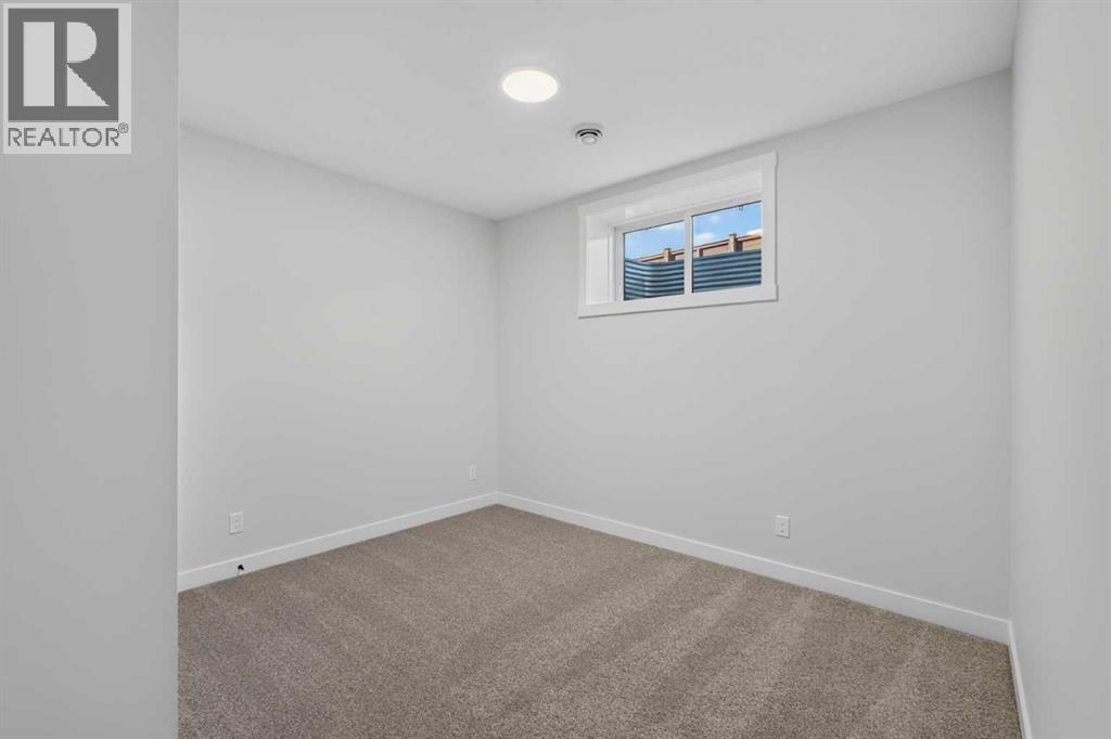 77 Royston Gardens NW photo 47