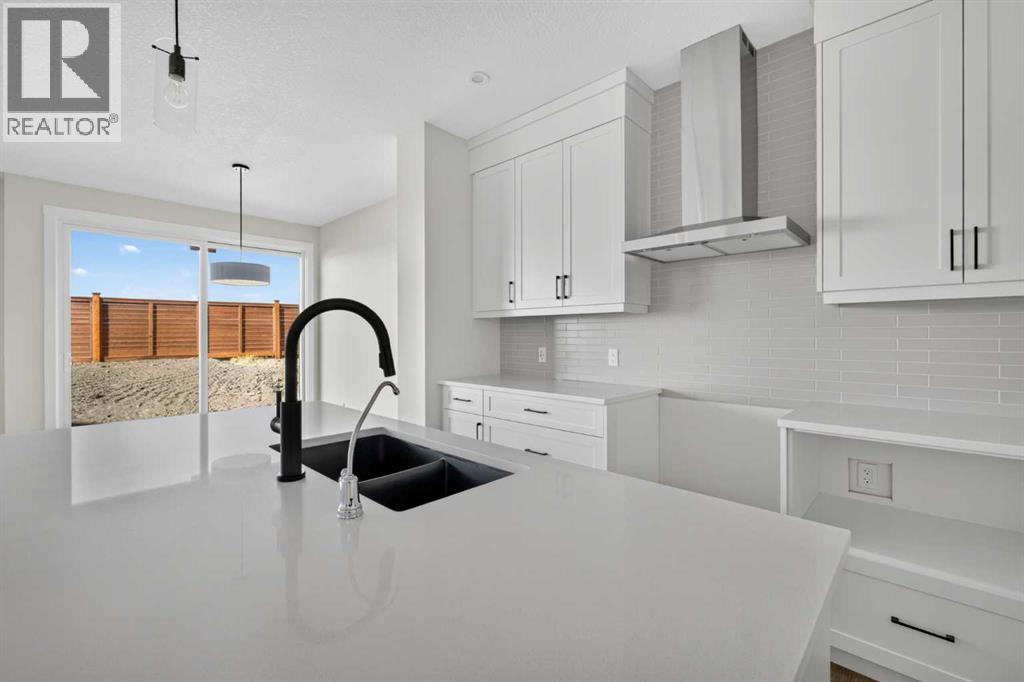 77 Royston Gardens NW photo 6