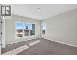 77 Royston Gardens Nw, Calgary, AB T3L0N9 Photo 31