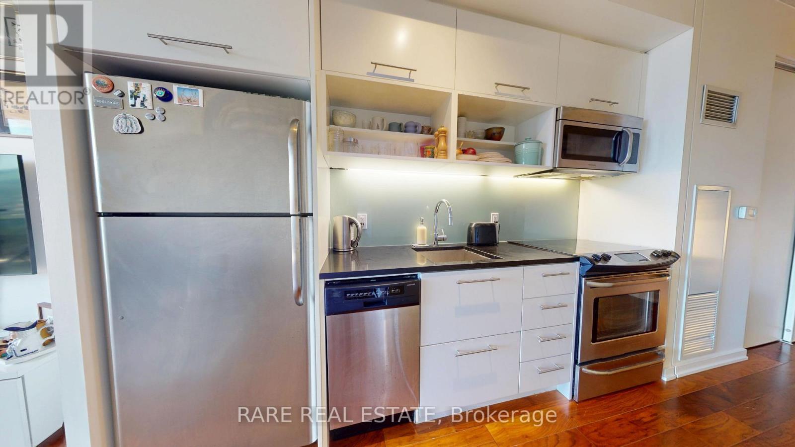 #542 47 LOWER RIVER STREET - 4