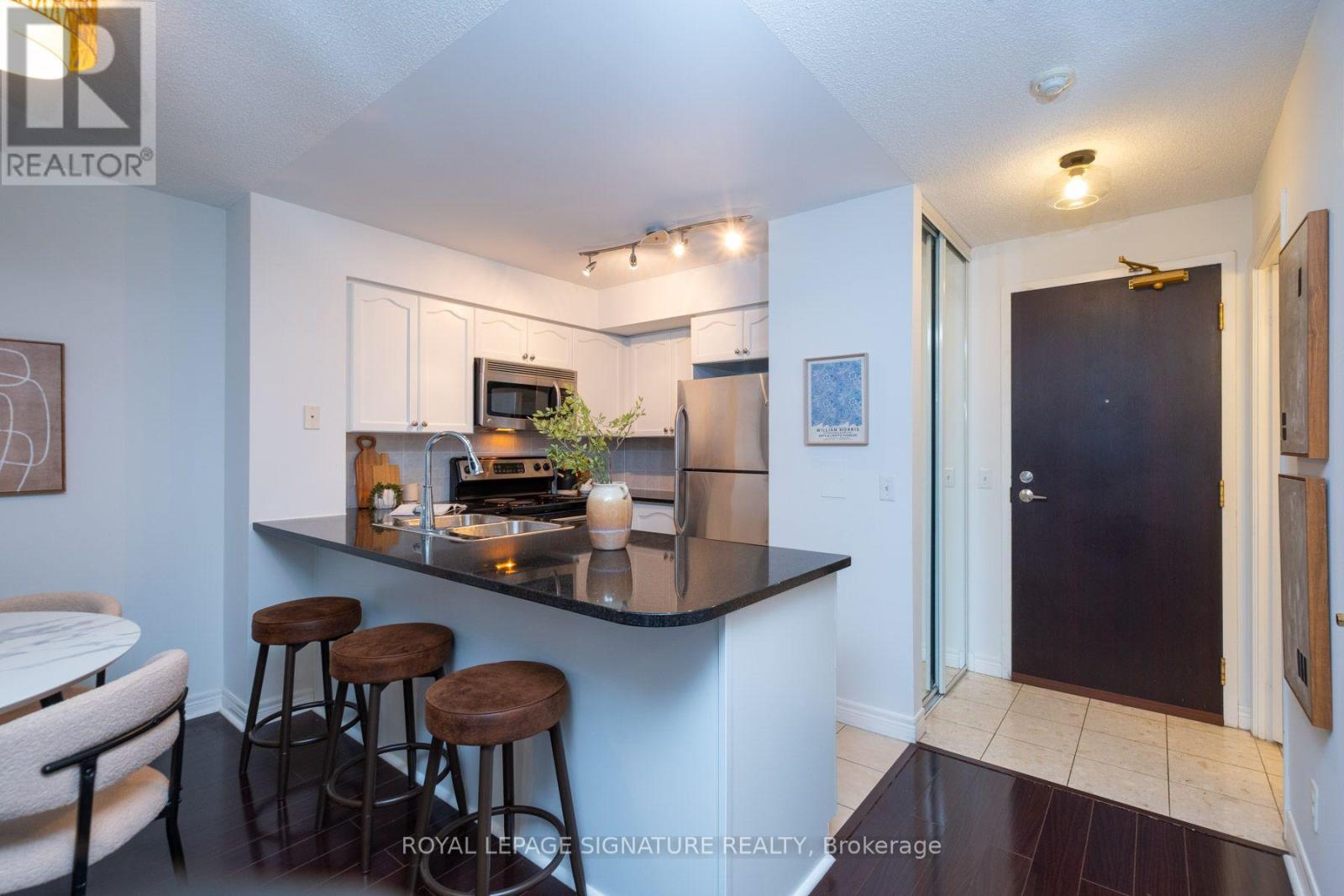 30 Grand Trunk Unit PH03 photo 3