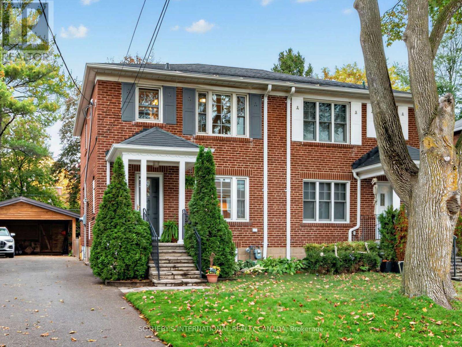 22 Thursfield Crescent, Toronto, ON