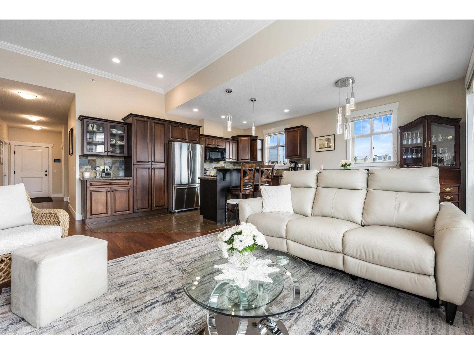 Photo of 412 45893 CHESTERFIELD AVENUE, Chilliwack Downtown 9