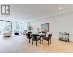 32 Evergreen Gardens, Toronto, ON M4G1C5 Photo 14