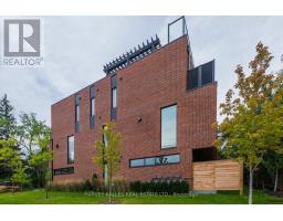 32 Evergreen Gardens, Toronto, ON M4G1C5 Photo 47