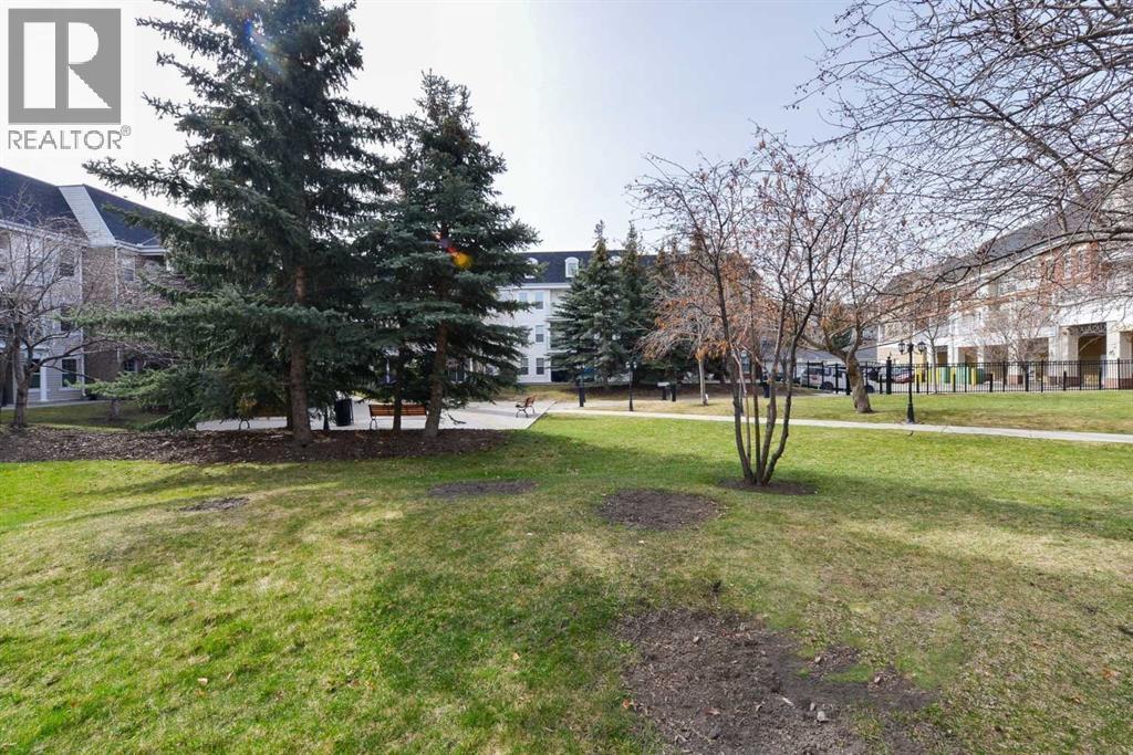 228, 2233 34 Avenue SW photo 21