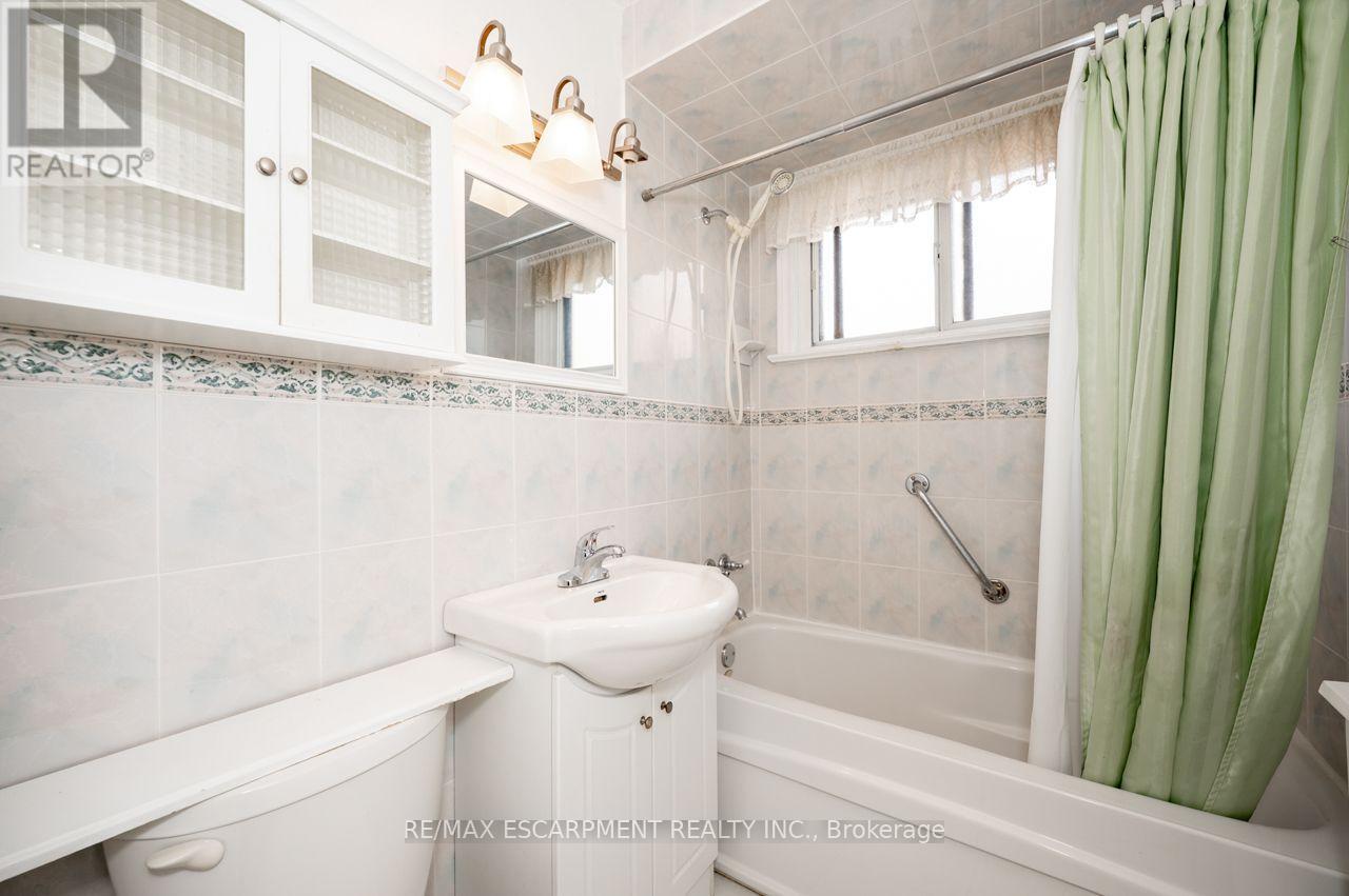 25 Tardree Place, Toronto, ON photo 24