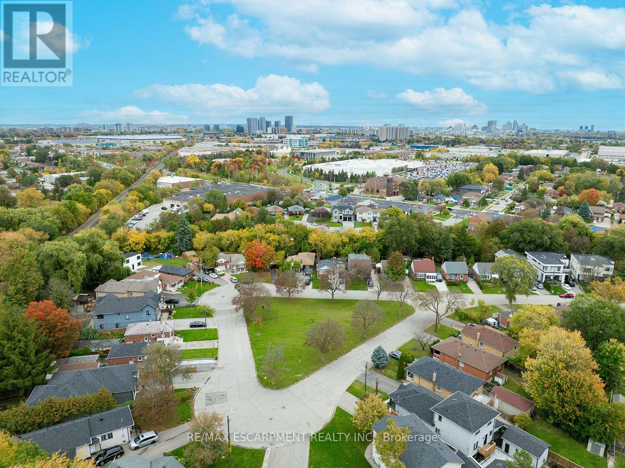 25 Tardree Place, Toronto, ON photo 40