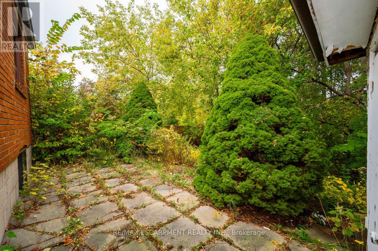 25 Tardree Place, Toronto, ON photo 8