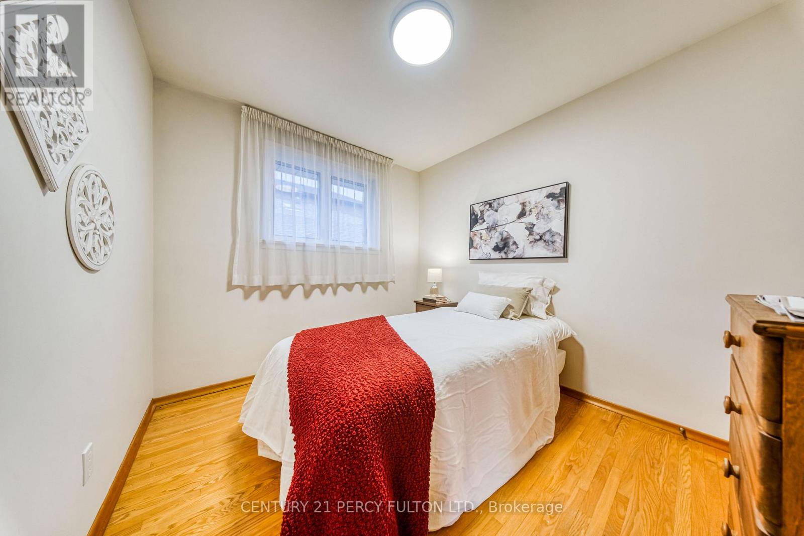 32 Bromton Drive, Toronto, ON photo 18