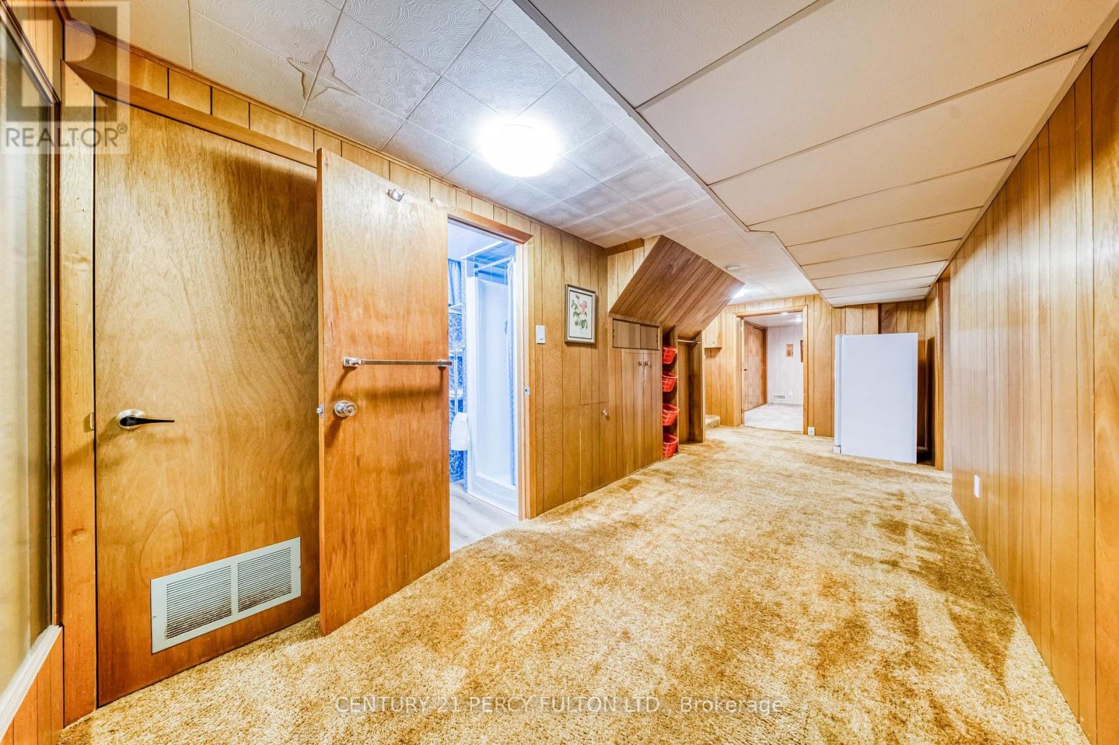32 Bromton Drive, Toronto, ON photo 22