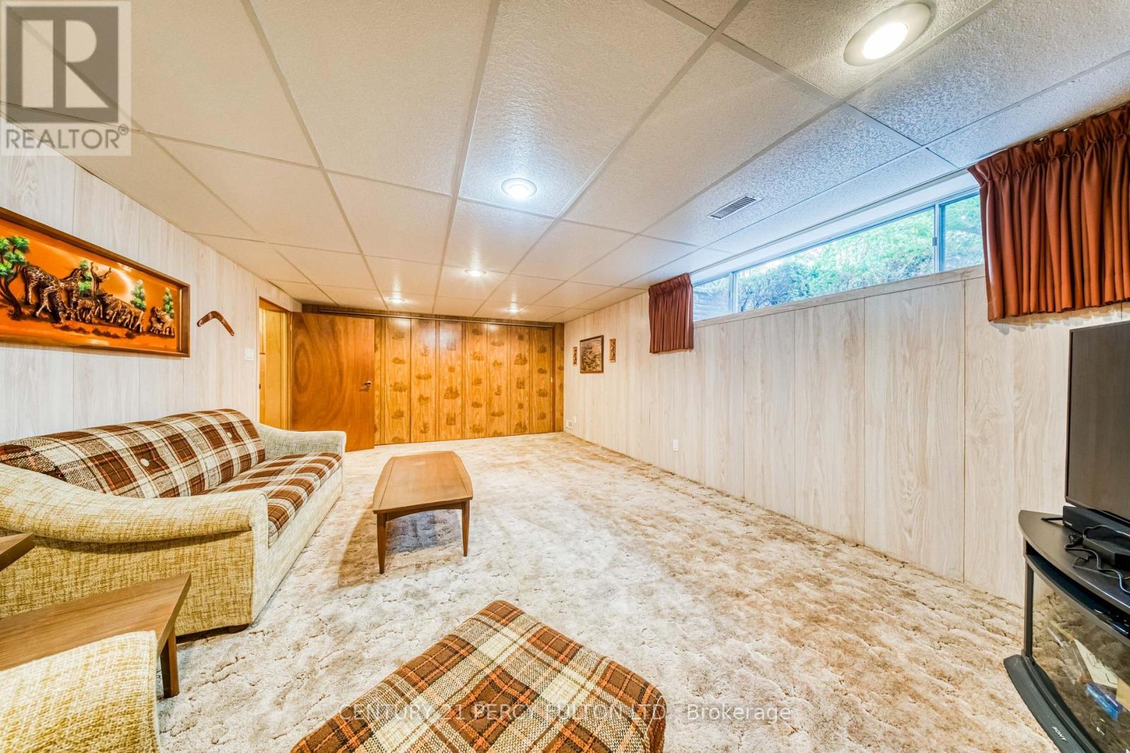 32 Bromton Drive, Toronto, ON photo 25