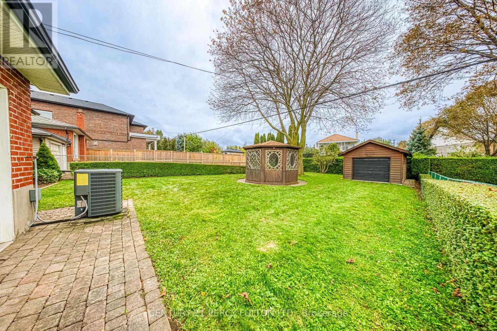 32 Bromton Drive, Toronto, ON photo 31