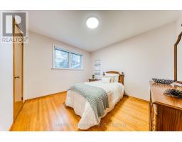 32 Bromton Drive, Toronto, ON M1P4B8 Photo 19