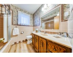 32 Bromton Drive, Toronto, ON M1P4B8 Photo 20