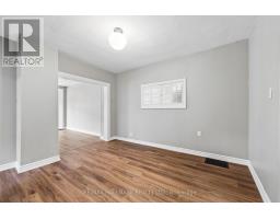 Primary Bedroom - 71 Meighen Avenue, Toronto, ON M4B2H4 Photo 6