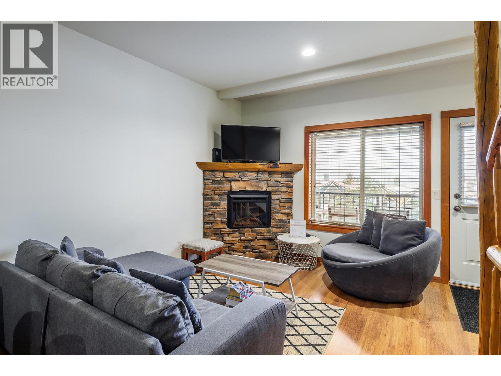 5020 Snowbird Way Unit# 6, Big White - Image 1