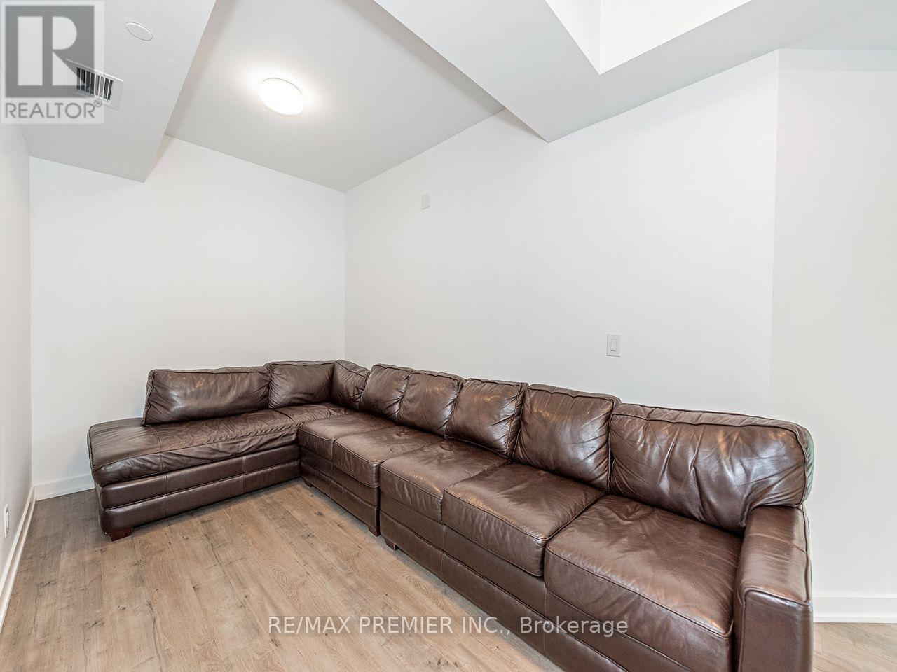 408-56 Lakeside Terrace, Barrie photo 15