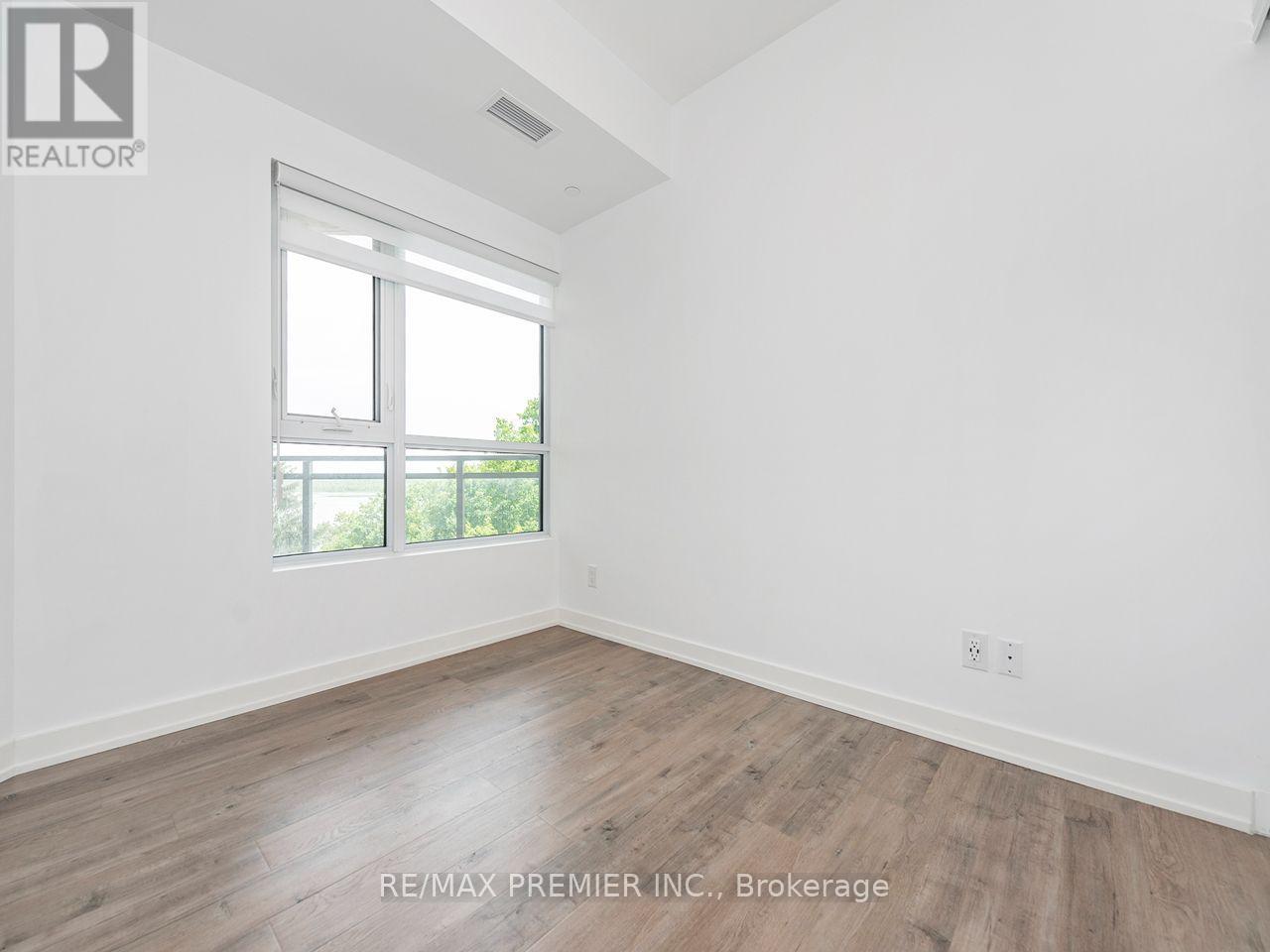408-56 Lakeside Terrace, Barrie photo 33
