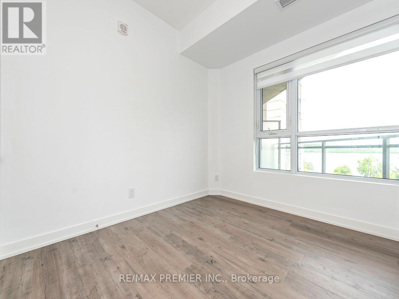 408-56 Lakeside Terrace, Barrie photo 34
