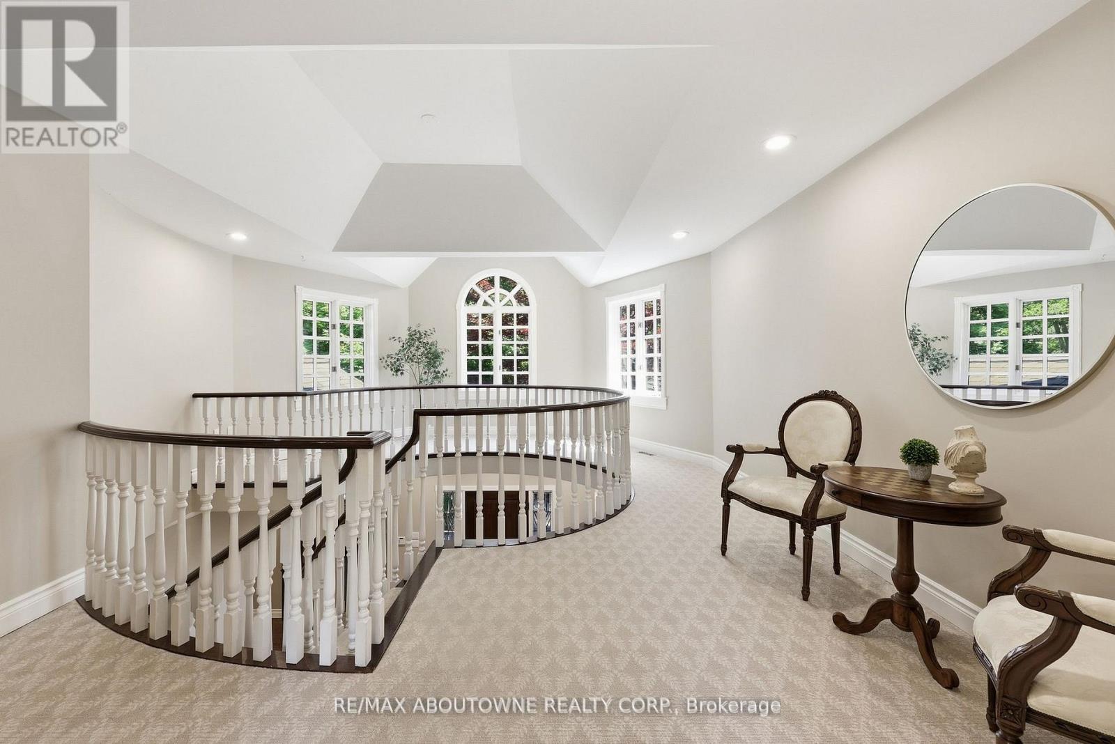 437 CAIRNCROFT ROAD - 24